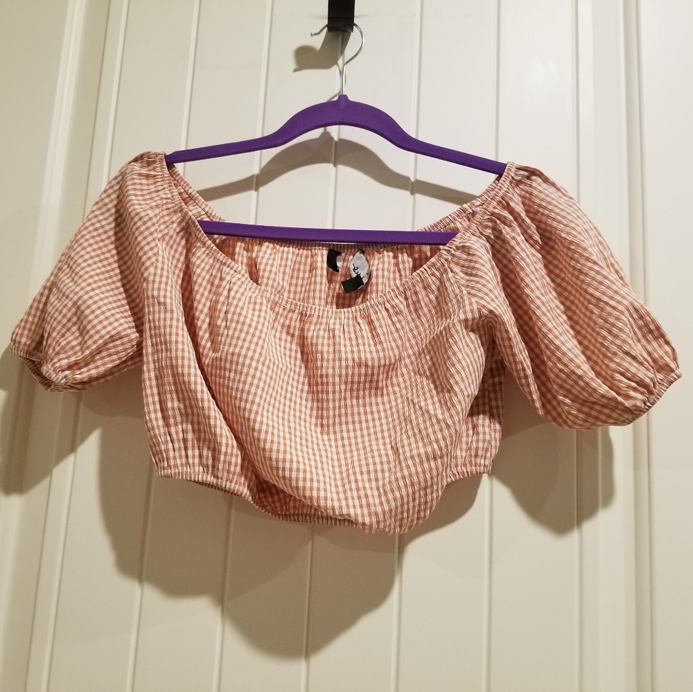 Crop top
